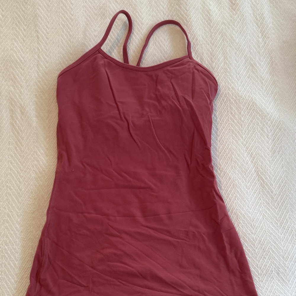 Lululemon women’s pink work out top
